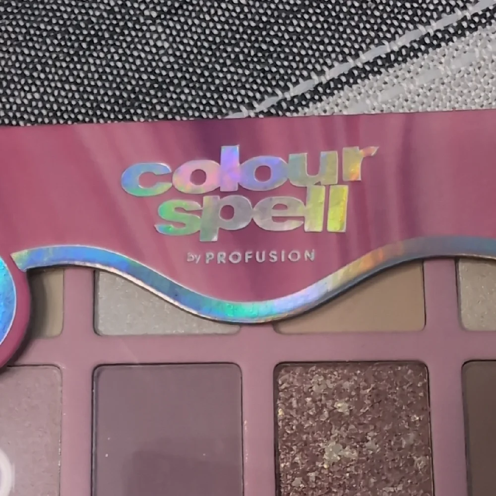 Profusion Cosmetics Colour Spell Nudes Palette - Picture 5 of 6